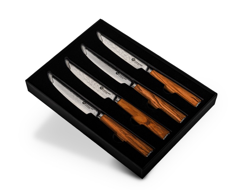 01_KZI001SET Damasko plieno peilių rinkinys kepsniams KAMAZAKI KZI001SET