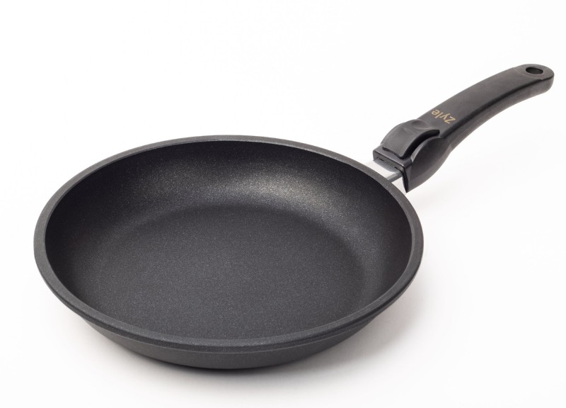 01_ZY524FP Indukcinė keptuvė Zyle Ø24 cm ZY524FP